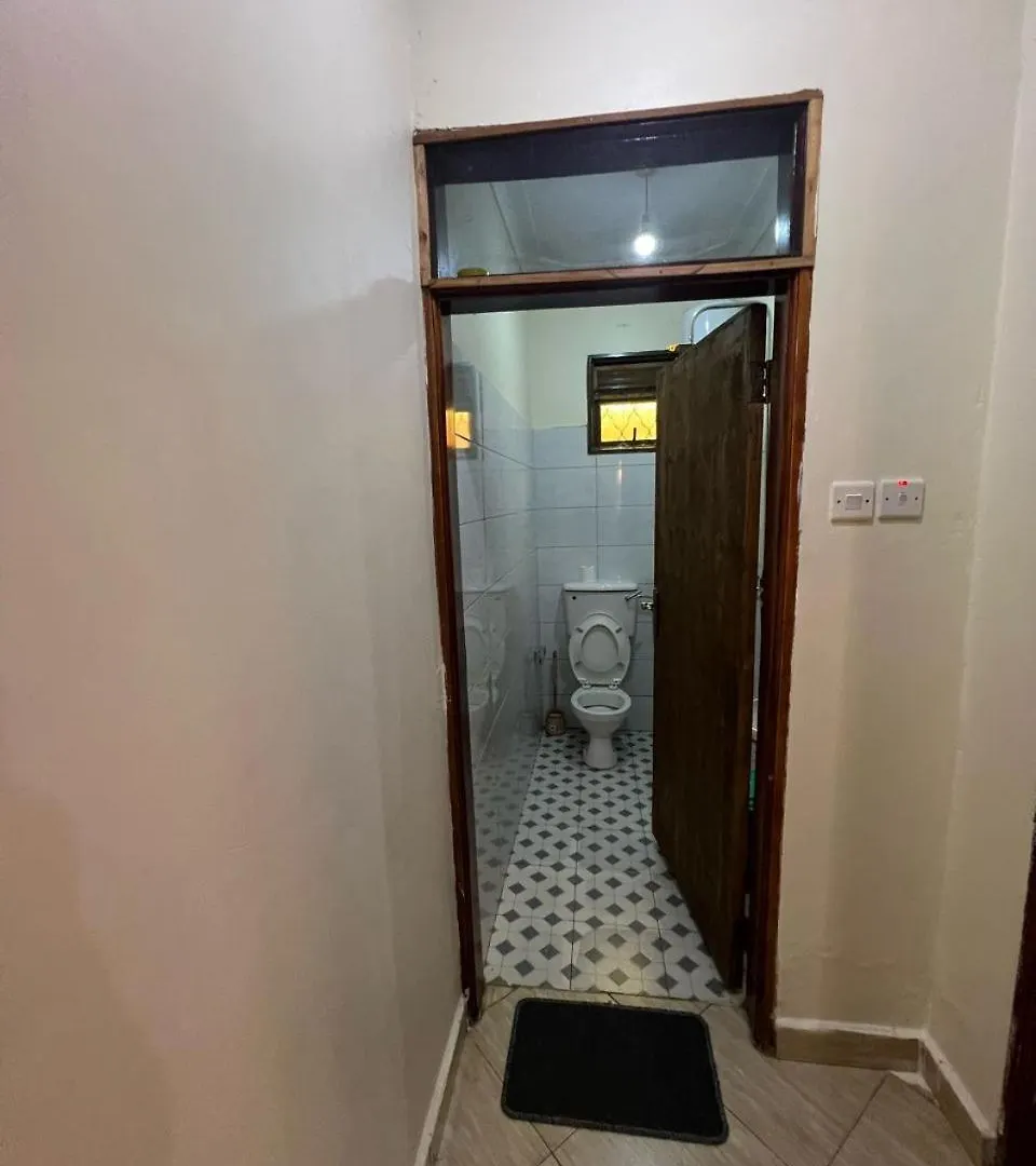 Moon Suites Kampala 0*,